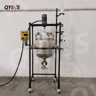 內(nèi)襯四氟雙層不銹鋼反應(yīng)釜20L、30L、50L